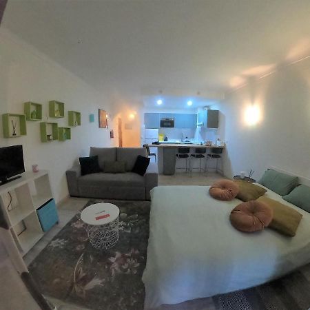 Apartamento T0 Albufeira Perto Do Centro المظهر الخارجي الصورة